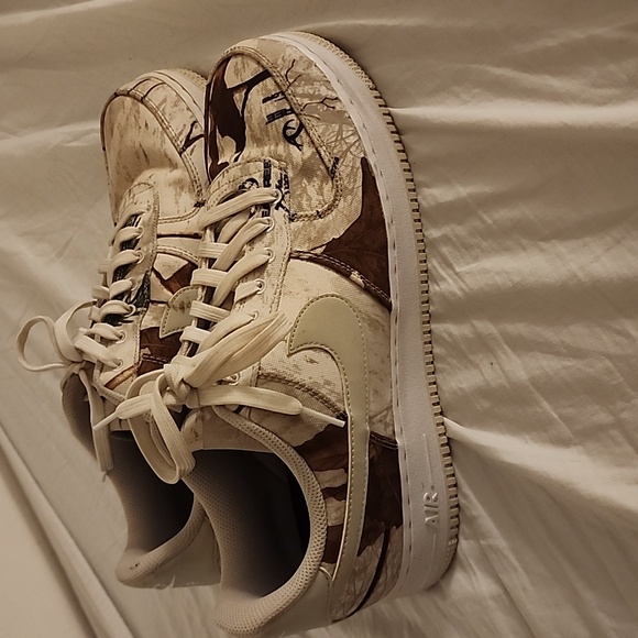 Nike realtree Air Force ones - Picture 7 of 7